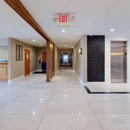 Ramada By Wyndham Strasburg - Shenandoah Valley Buitenkant foto